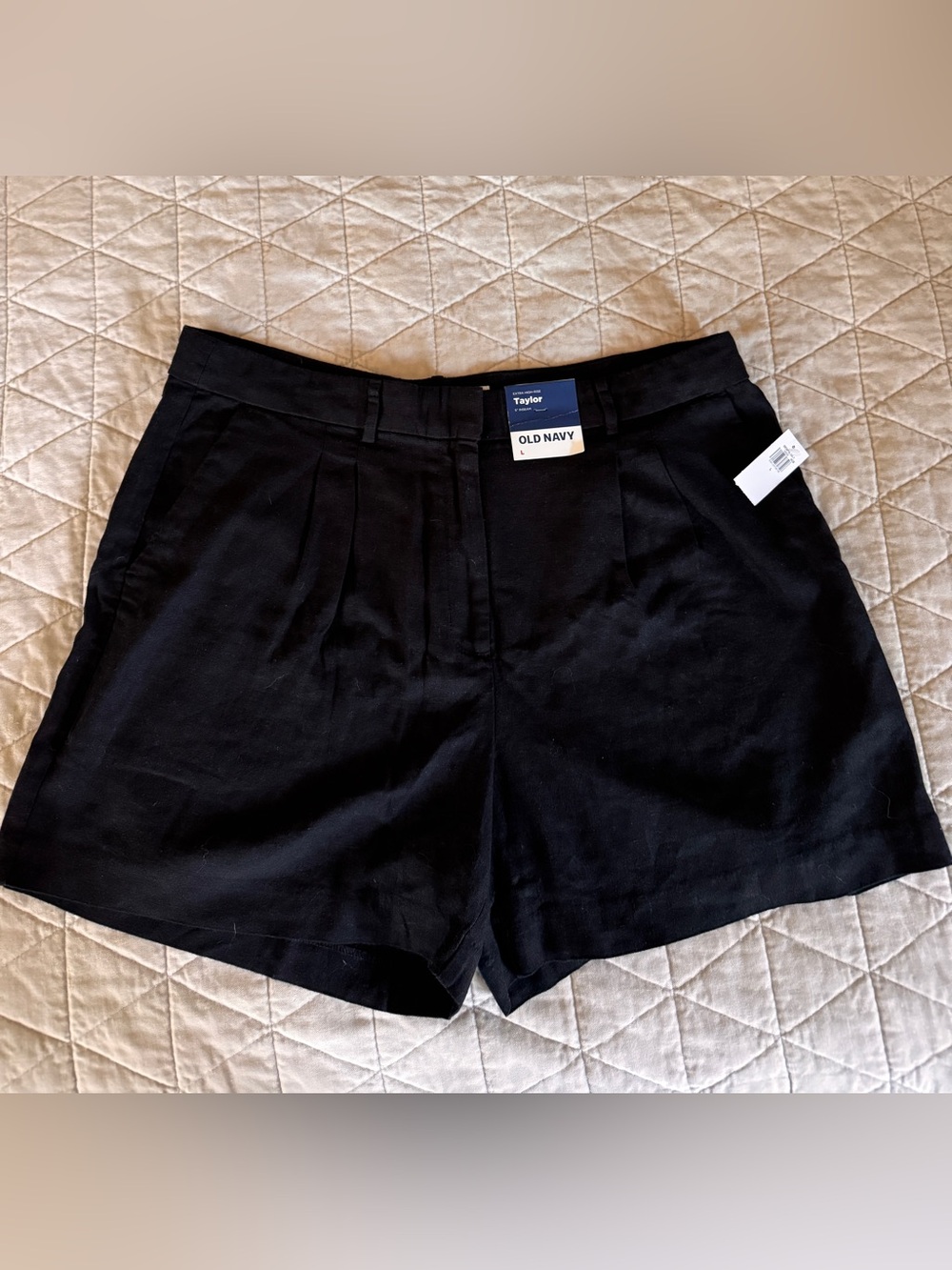 NWT Old Navy Extra High-Rise Linen Blend Shorts Black Adjustable Waist Large